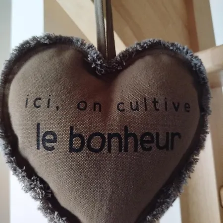 D'hotes Simplement Bed & Breakfast *