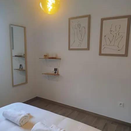 לינה וארוחת בוקר D'hotes Simplement