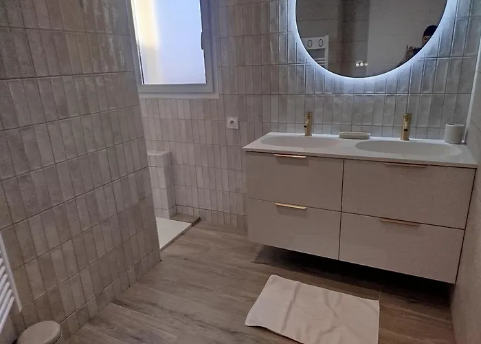 לינה וארוחת בוקר D'hotes Simplement Beaurepaire (Vendee)